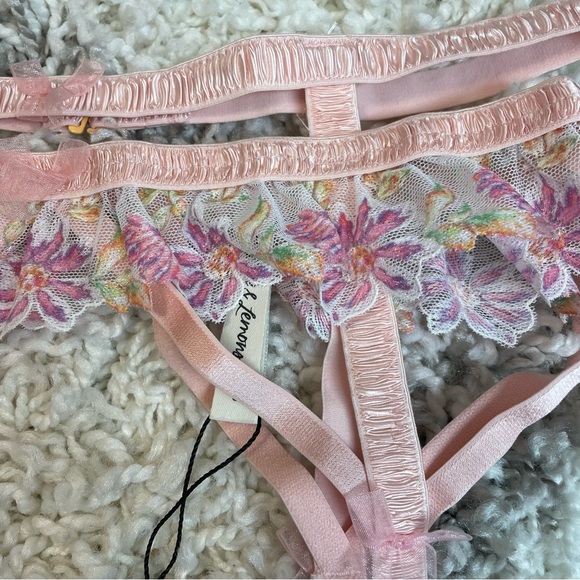 FOR LOVE & LEMONS April Bloom Garter - Picture 12 of 15